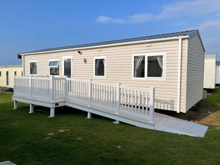 Reevas Retreat At Littlesea Park, Weymouth Apartment