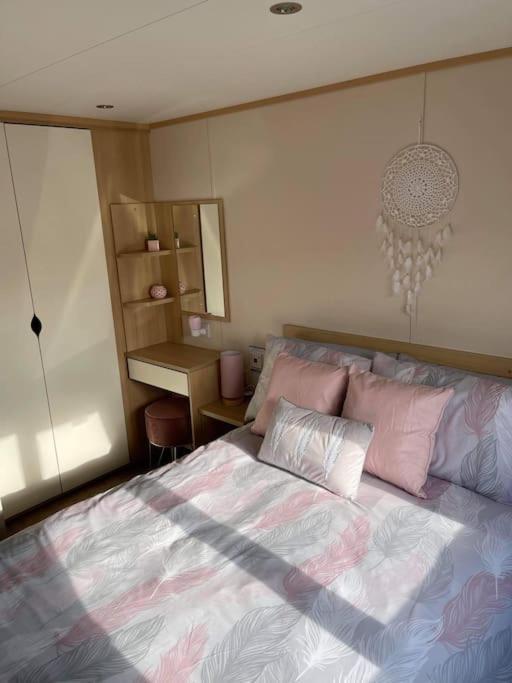 Reevas Retreat At Littlesea Park, Weymouth Apartment Wyke Regis