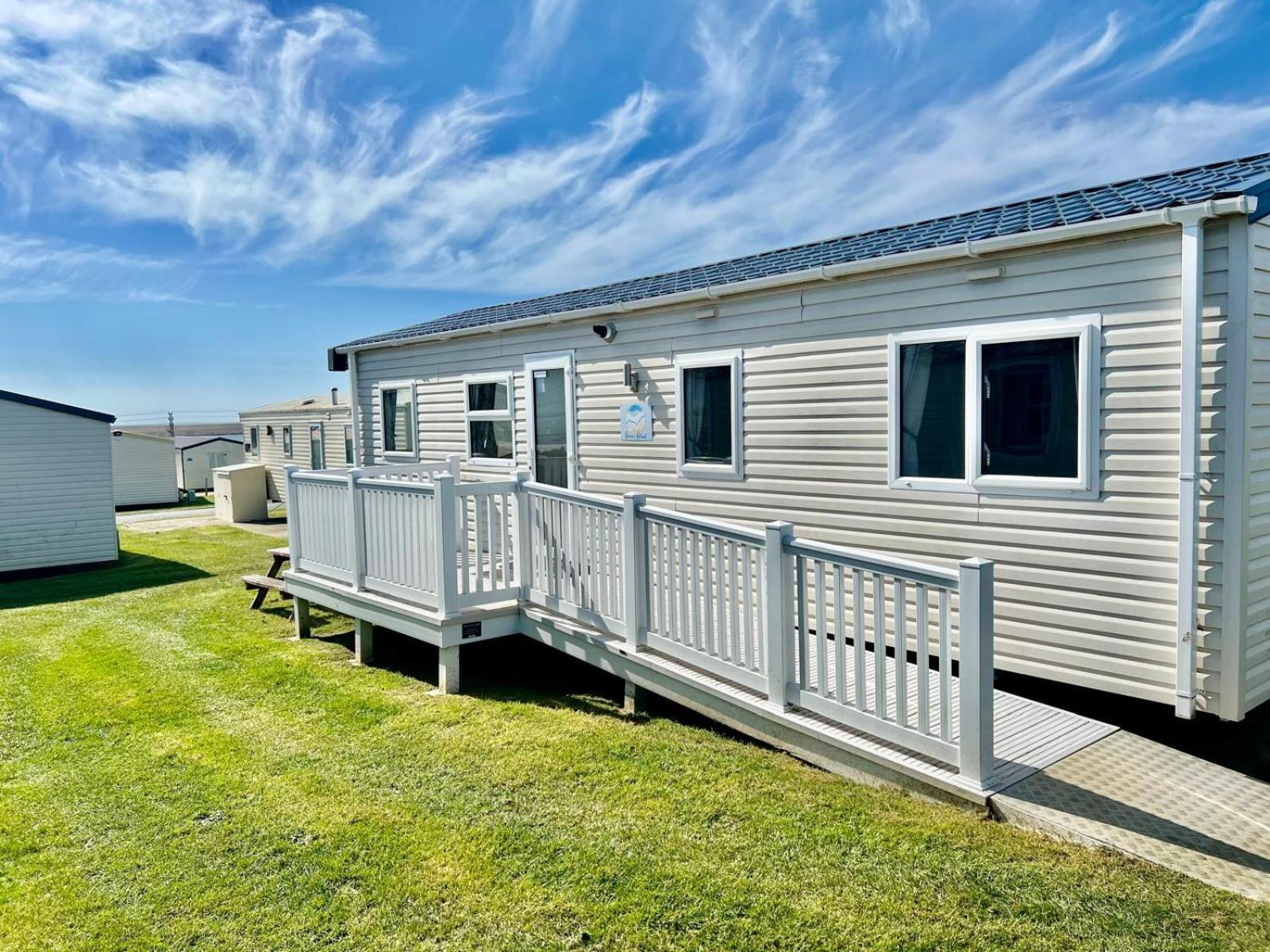 Reevas Retreat At Littlesea Park, Weymouth Apartment
