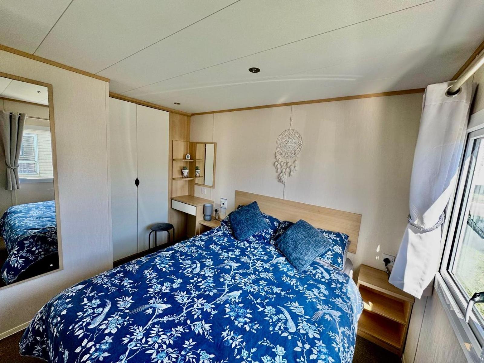 Reevas Retreat At Littlesea Park, Weymouth
